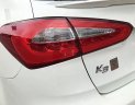 Kia K3   1.6 AT  2015 - Cần bán xe Kia K3 1.6 AT đời 2015, màu trắng ít sử dụng