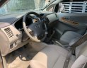 Toyota Innova    2011 - Bán ô tô Toyota Innova 2011, màu bạc xe gia đình