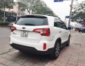 Kia Sorento 2016 - Cần bán Kia Sorento sản xuất 2016, màu trắng chính chủ, giá chỉ 625 triệu