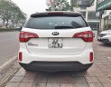 Kia Sorento 2016 - Cần bán Kia Sorento sản xuất 2016, màu trắng chính chủ, giá chỉ 625 triệu