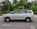 Toyota Innova 2010 - Cần bán Toyota Innova sản xuất 2010, màu bạc, 295 triệu