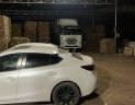 Mazda 3 2015 - Cần bán xe Mazda 3 năm sản xuất 2015, màu trắng còn mới