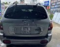 Hyundai Santa Fe   Gold   2004 - Bán Hyundai Santa Fe Gold đời 2004, màu bạc, xe nhập số tự động