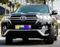 Toyota Land Cruiser   VX.E 5.7 V8  2016 - Bán Toyota Land Cruiser VX.E 5.7 V8 sản xuất 2016, màu đen, nhập khẩu nguyên chiếc xe gia đình