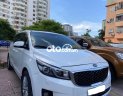 Kia Sedona 2016 - Cần bán Kia Sedona sản xuất 2016, màu trắng