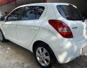 Hyundai i20 2011 - Cần bán gấp Hyundai i20 2011, màu trắng, nhập khẩu nguyên chiếc, giá chỉ 289 triệu