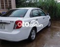 Daewoo Lacetti 2011 - Cần bán gấp Daewoo Lacetti năm 2011, màu trắng, giá chỉ 165 triệu