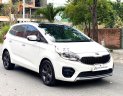 Kia Rondo 2015 - Cần bán lại xe Kia Rondo đời 2015, màu trắng còn mới