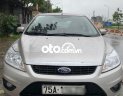 Ford Focus 2010 - Cần bán Ford Focus năm 2010, màu bạc, giá 260tr