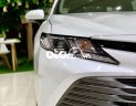 Toyota Camry 2021 - Cần bán Toyota Camry đời 2021, màu trắng, xe nhập