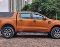 Ford Ranger   Wildtrak 3.2L 4x4 AT  2016 - Cần bán Ford Ranger Wildtrak 3.2L 4x4 AT năm 2016, màu vàng, nhập khẩu nguyên chiếc