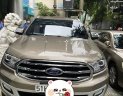 Ford Everest   Titanium  2019 - Cần bán gấp Ford Everest Titanium đời 2019, màu xám, nhập khẩu