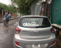 Hyundai Grand i10 2016 - Bán ô tô Hyundai Grand i10 2016, màu bạc, nhập khẩu nguyên chiếc chính chủ, giá chỉ 193 triệu