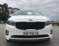 Kia Sedona 2017 - Cần bán lại xe Kia Sedona đời 2017, màu trắng