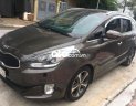 Kia Rondo 2015 - Bán Kia Rondo năm 2015, màu nâu, 495tr