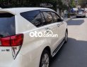 Toyota Innova 2017 - Bán Toyota Innova đời 2017, màu trắng xe gia đình, 650tr