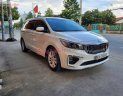 Kia Sedona   2.2D Luxury  2020 - Cần bán lại xe Kia Sedona 2.2D Luxury đời 2020, màu trắng