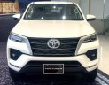 Toyota Fortuner 2022 - Tặng ngay một phần phí trước bạ, đủ màu, giao ngay, chỉ 270tr nhận xe