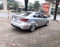 Kia Forte 2010 - Cần bán gấp Kia Forte năm sản xuất 2010, màu bạc số tự động