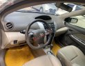 Toyota Vios   G   2011 - Cần bán lại xe Toyota Vios G năm sản xuất 2011, màu bạc số tự động