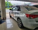 Kia Forte MT 2013 - Cần bán Kia Forte MT năm sản xuất 2013, màu bạc còn mới