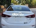Mazda 3 2018 - Cần bán gấp Mazda 3 1.5L Deluxe năm sản xuất 2018, màu trắng, 555tr