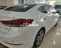 Hyundai Elantra   2.0 AT 2018 - Bán Hyundai Elantra 2.0 AT đời 2018, màu trắng như mới, 560 triệu