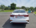 Kia Cerato 2019 - Bán xe Kia Cerato Premium sản xuất năm 2019, màu trắng còn mới, 595tr