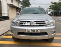 Toyota Fortuner 2009 - Cần bán lại xe Toyota Fortuner 2.7V 4x2 đời 2009, màu bạc