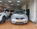 Kia Forte MT 2013 - Cần bán Kia Forte MT năm sản xuất 2013, màu bạc còn mới