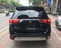 Mitsubishi Outlander 2.0 CVT Premium 2020 - Bán Mitsubishi Outlander 2.0 CVT Premium 2020, màu đen, giá tốt