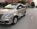 Toyota Innova MT 2014 - Cần bán gấp Toyota Innova MT sản xuất năm 2014, màu bạc  