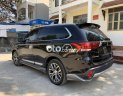 Mitsubishi Outlander  2.0 Premium 2018 - Bán Mitsubishi Outlander 2.0 Premium sản xuất năm 2018, màu đen còn mới 