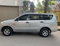 Mitsubishi Zinger 2.4MT  2009 - Cần bán gấp Mitsubishi Zinger 2.4MT sản xuất năm 2009, màu bạc 