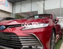 Toyota Camry 2021 - Bán ô tô Toyota Camry sản xuất năm 2021, màu đỏ, nhập khẩu nguyên chiếc