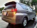 Toyota Innova 2018 - Bán xe Toyota Innova sản xuất năm 2018, màu nâu, giá 535tr