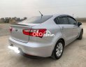 Kia Rio 2017 - Cần bán gấp Kia Rio AT sản xuất năm 2017, màu bạc, nhập khẩu nguyên chiếc, giá tốt