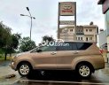 Toyota Innova 2018 - Bán xe Toyota Innova sản xuất năm 2018, màu nâu, giá 535tr