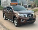 Nissan Navara 4x2 AT 2017 - Cần bán lại xe Nissan Navara EL 2.5 L 4x2 AT năm 2017, màu nâu