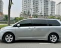 Toyota Sienna 2010 - Bán ô tô Toyota Sienna LE năm sản xuất 2010, màu xám, xe nhập, xe máy móc zin nguyên bản, cam kết không đâm đụng ngập nước, giá cạnh tranh