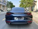 Porsche Panamera 2017 - Cần bán gấp Porsche Panamera sản xuất năm 2017, màu xanh cavansite, xe nguyên bản 100%, giá cực tốt