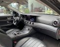 Mercedes-Benz E250 2018 - Bán xe Mercedes-Benz E250 năm 2018, xe cực sang, siêu lướt, biển thành phố