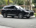 Mitsubishi Outlander 2.4 CVT Premium 2019 - Bán ô tô Mitsubishi Outlander 2.4 CVT Premium năm 2019, màu đen, 830 triệu