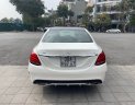 Mercedes-Benz C300 AMG  2015 - Cần bán xe Mercedes C300 AMG năm sản xuất 2015, màu trắng chính chủ