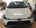 Hyundai VT260 2015 - Bán Hyundai i20 Active 1.4AT sản xuất 2015, màu trắng giá cạnh tranh