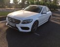 Mercedes-Benz C300  AMG 2016 - Cần bán lại xe Mercedes C300 AMG năm sản xuất 2016, màu trắng