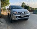 Mitsubishi Triton   4x2 AT 2016 - Cần bán Mitsubishi Triton 4x2 AT sản xuất năm 2016, màu bạc, nhập khẩu còn mới, 460tr