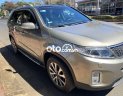 Kia Sorento AT 2014 - Bán Kia Sorento AT sản xuất 2014, màu ghi vàng giá tốt