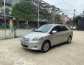 Toyota Vios E 2010 - Bán Toyota Vios E sản xuất năm 2010, màu bạc