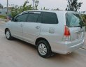 Toyota Innova G 2011 - Bán xe Toyota Innova 2.0G năm sản xuất 2011, màu bạc